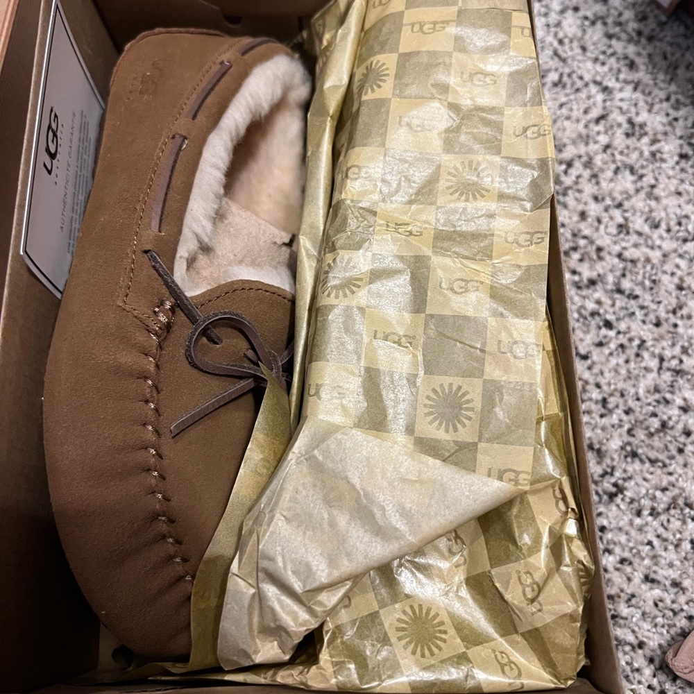 Uggs Women’s Loafers brand new. Size 8